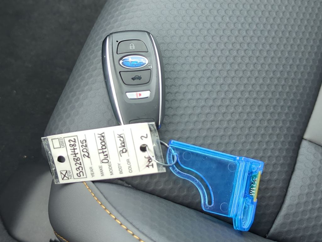 Thumbnail: 2025 Subaru Outback - 18