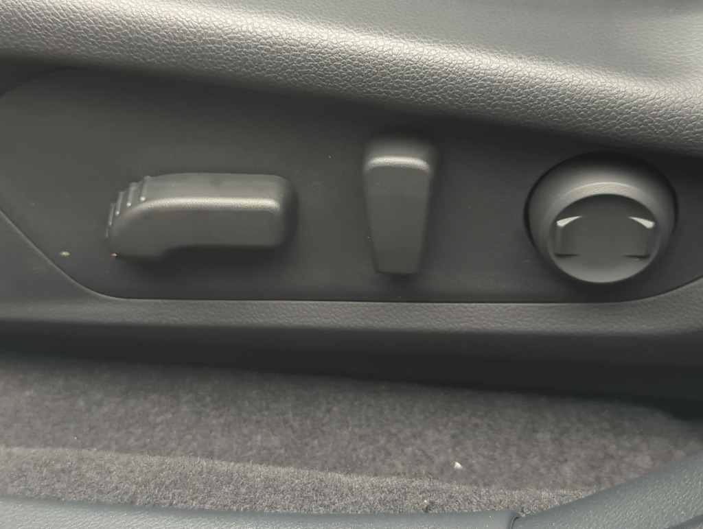 Thumbnail: 2025 Subaru Crosstrek - 26