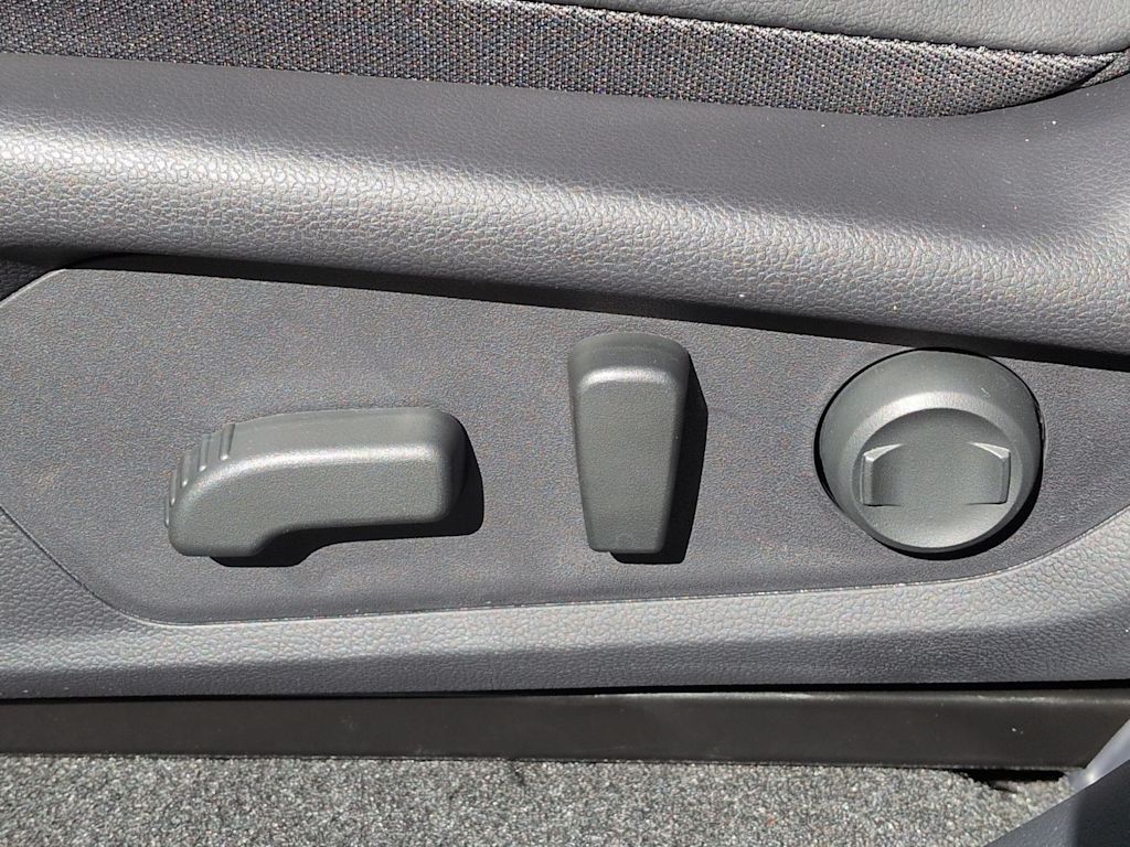 Thumbnail: 2025 Subaru Crosstrek - 26