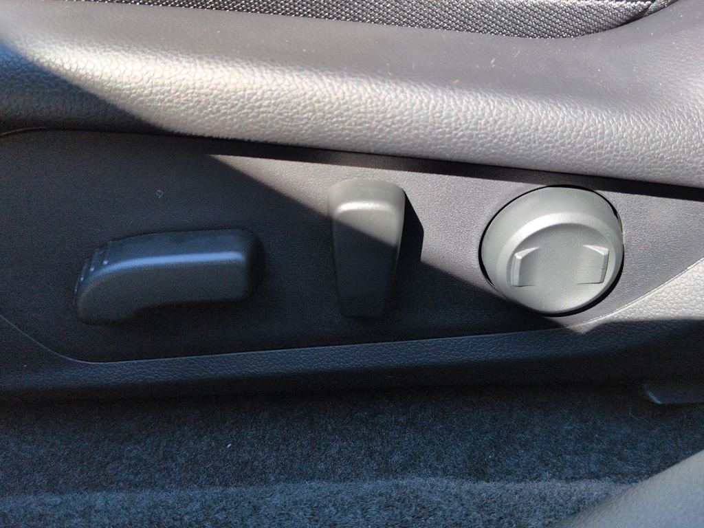 Thumbnail: 2025 Subaru Crosstrek - 26