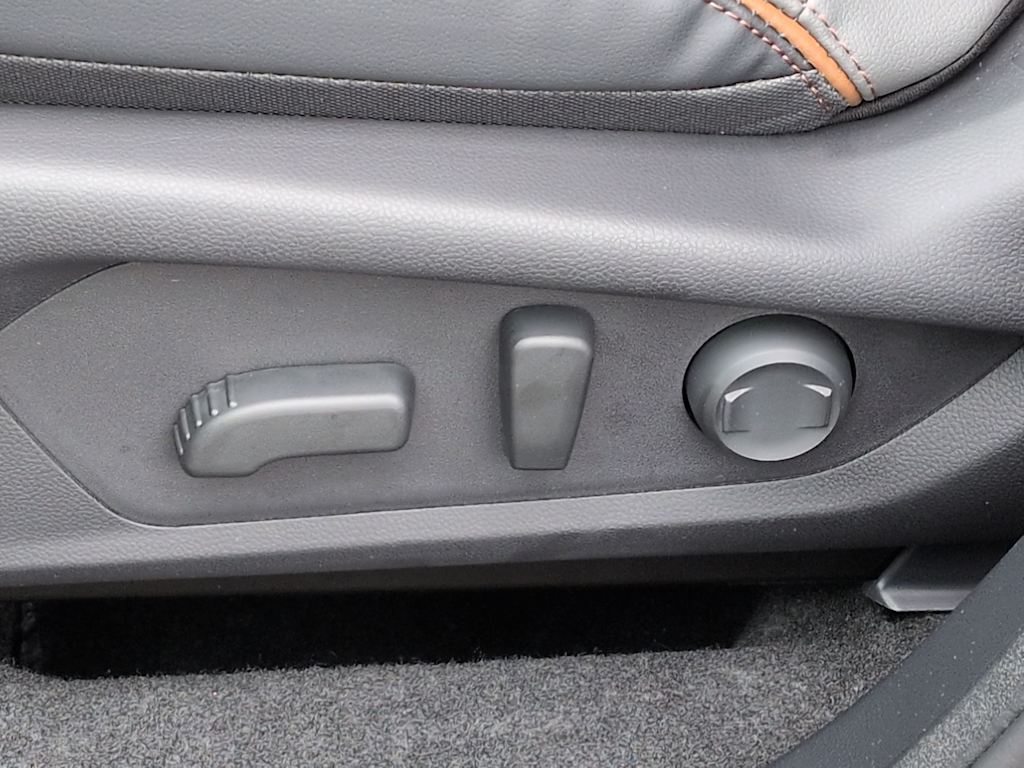 Thumbnail: 2026 Subaru Forester - 26