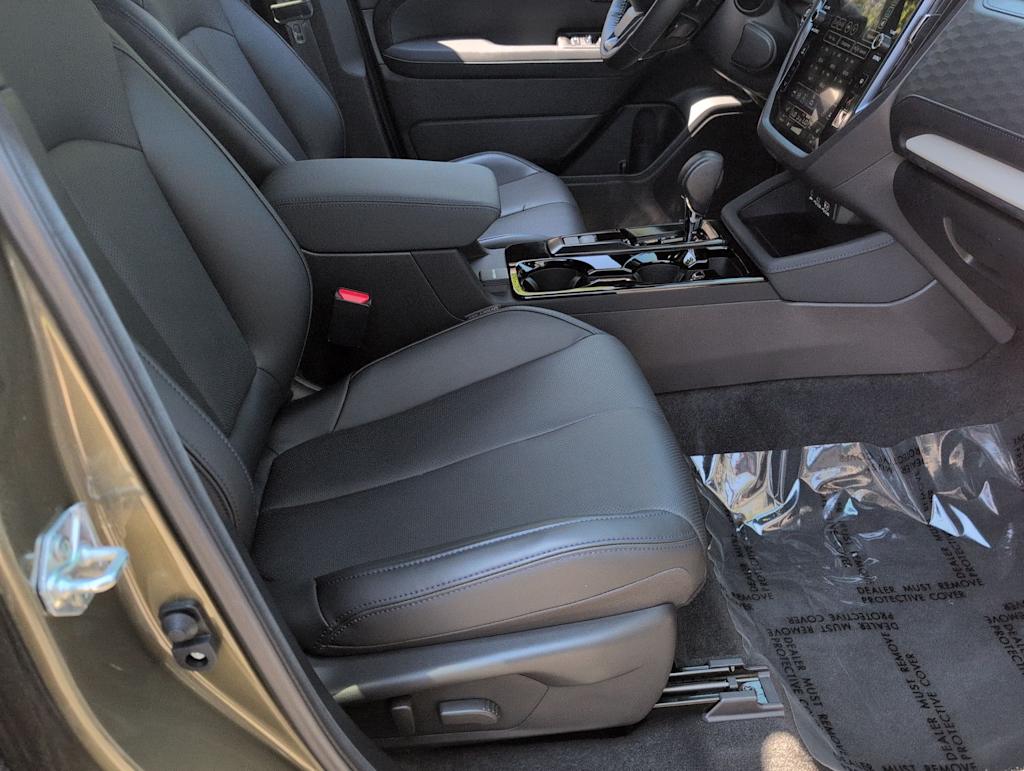 Thumbnail: 2026 Subaru Forester - 11