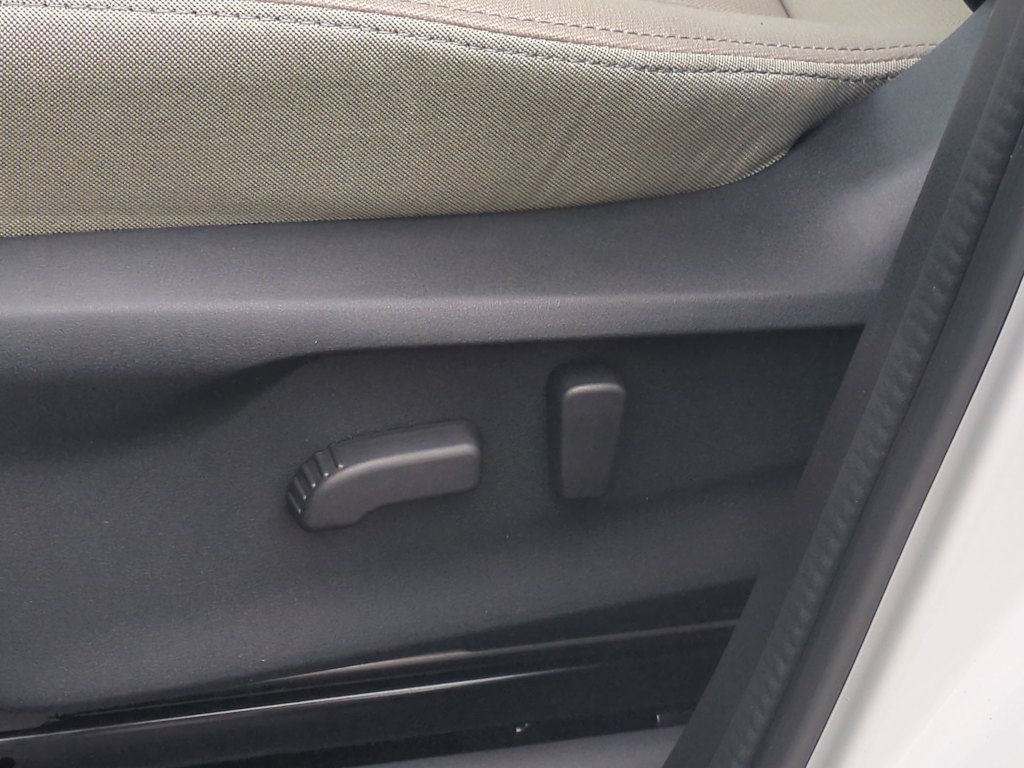 Thumbnail: 2025 Subaru Ascent - 19