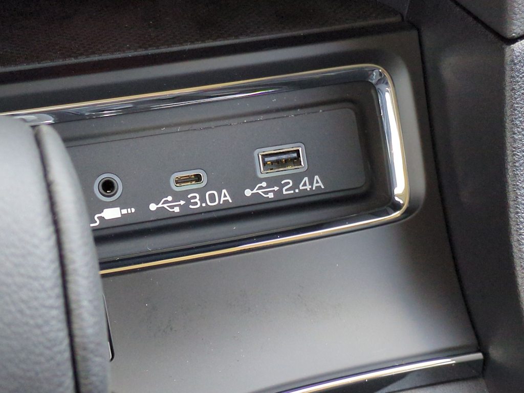2025 Subaru Ascent Premium 26