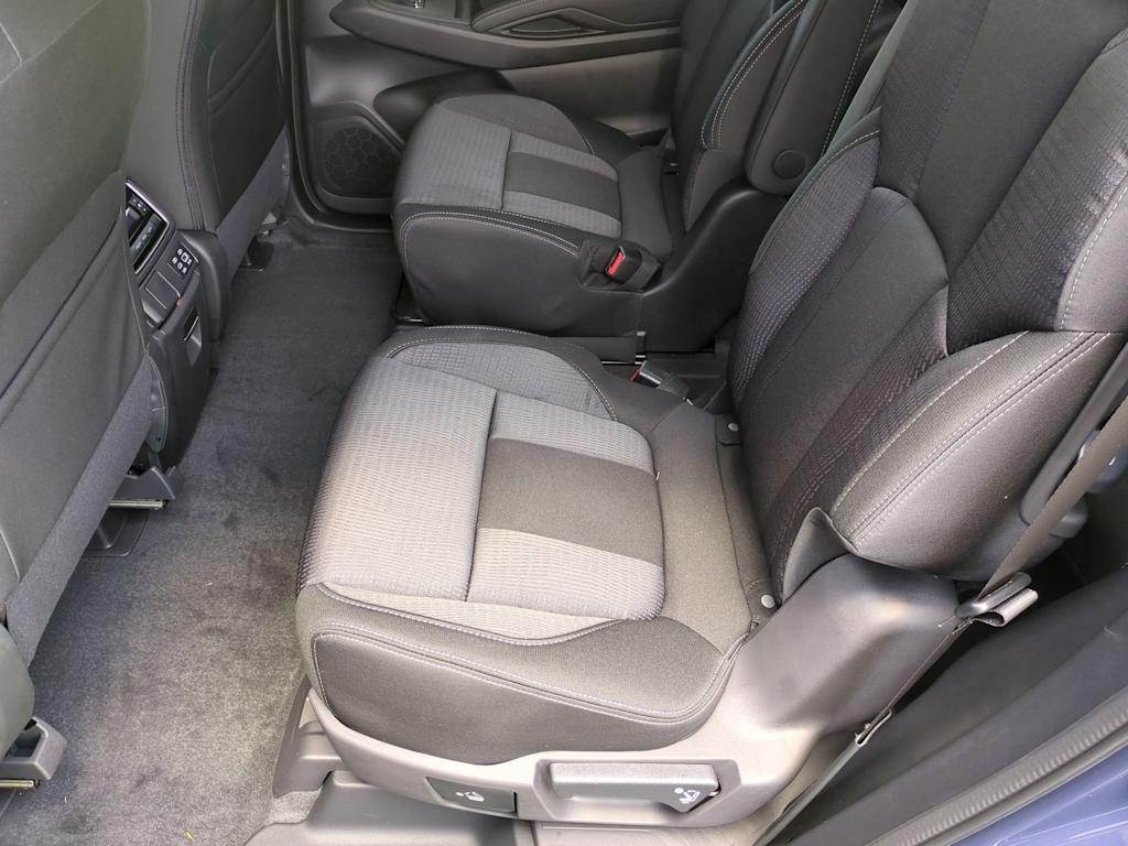 2025 Subaru Ascent Premium 9