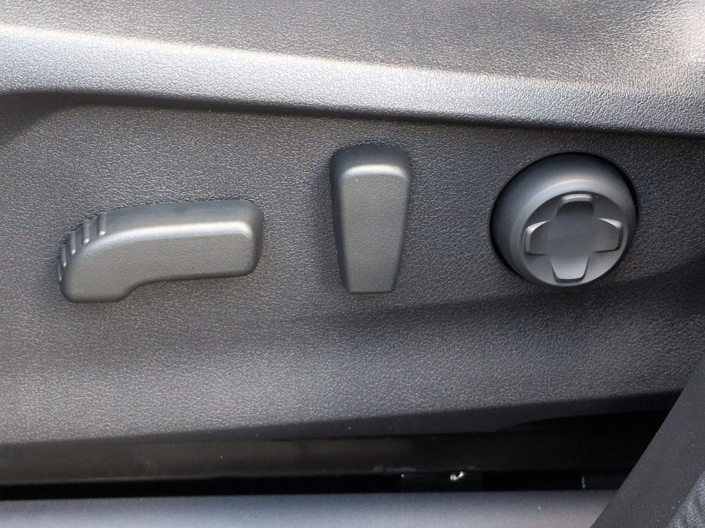 Thumbnail: 2025 Subaru Ascent - 25