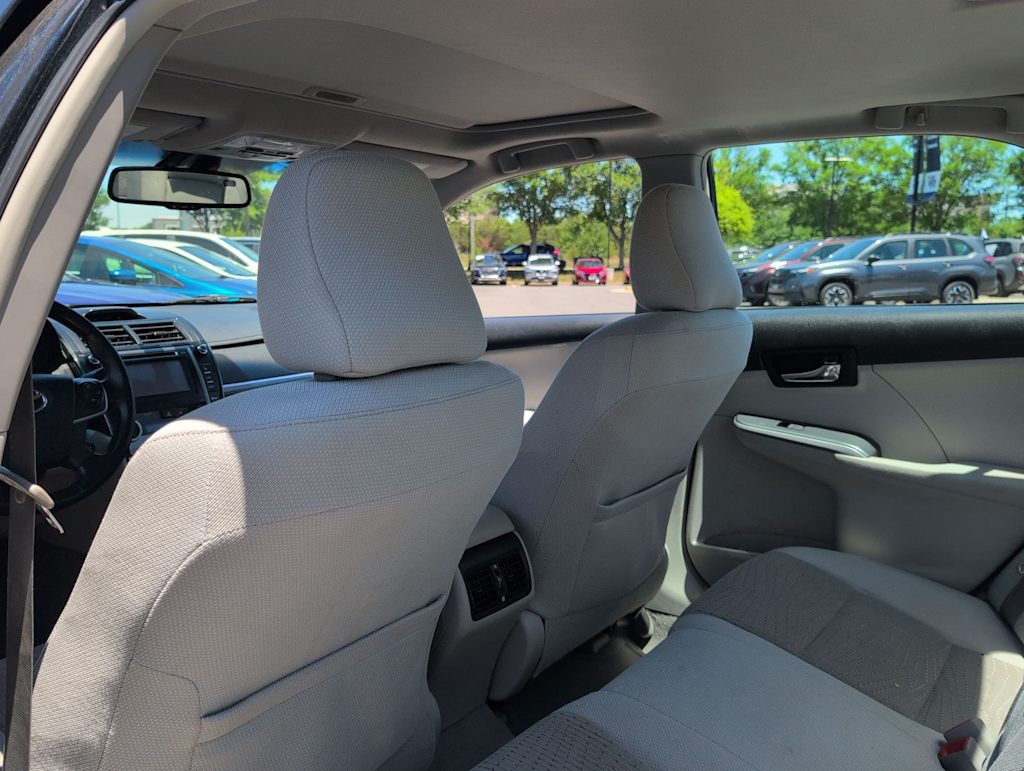 Thumbnail: 2012 Toyota Camry - 12