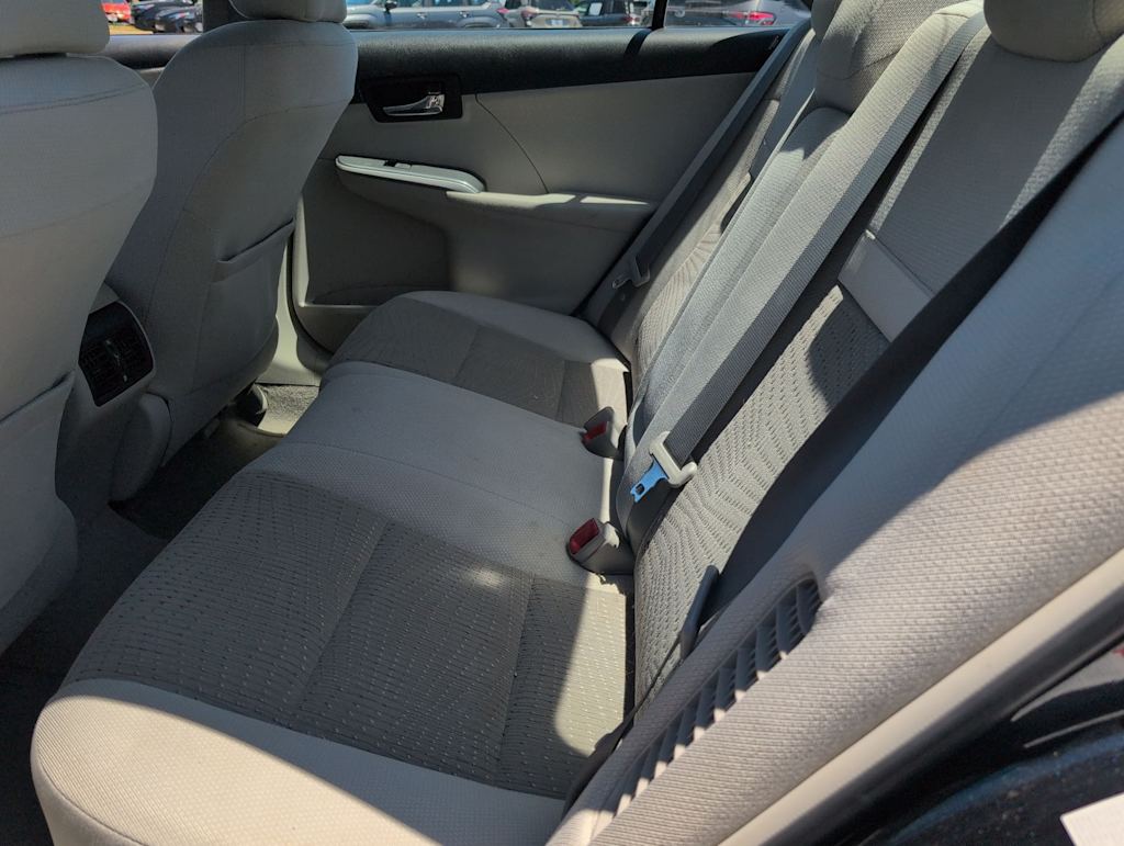 Thumbnail: 2012 Toyota Camry - 25