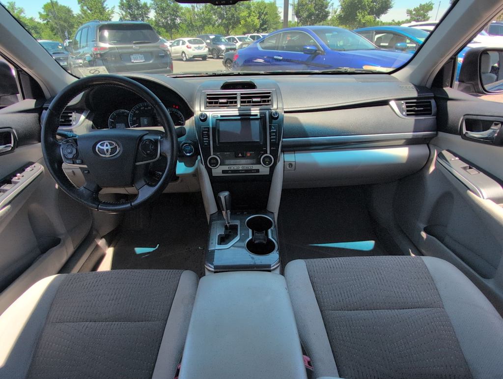Thumbnail: 2012 Toyota Camry - 9