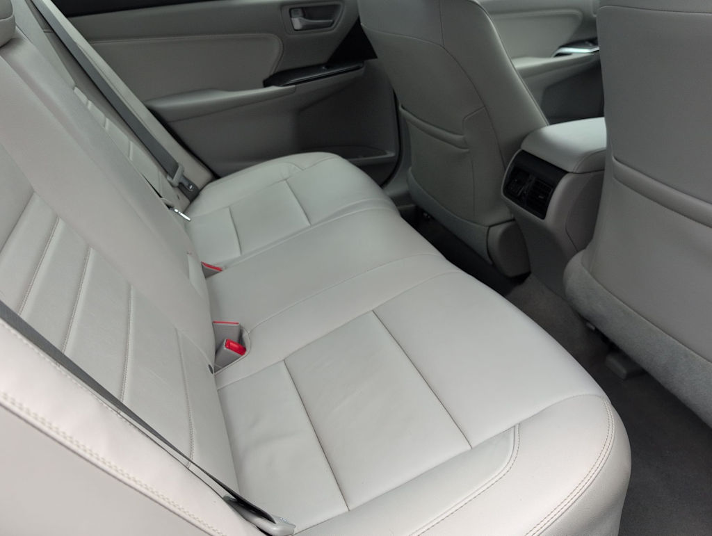 Thumbnail: 2016 Toyota Camry - 27