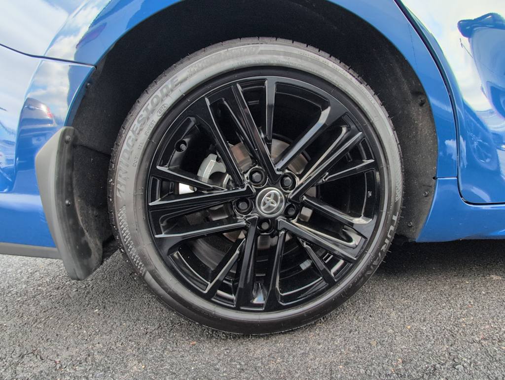 Thumbnail: 2025 Toyota Camry - 8