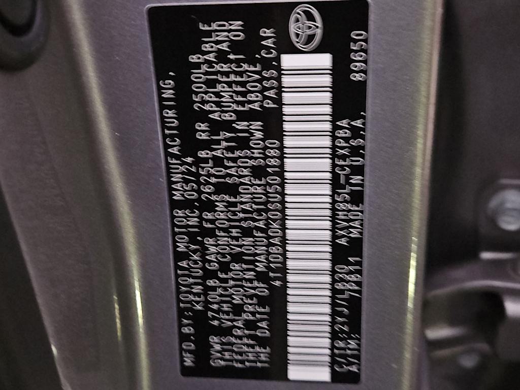 Thumbnail: 2025 Toyota Camry - 19