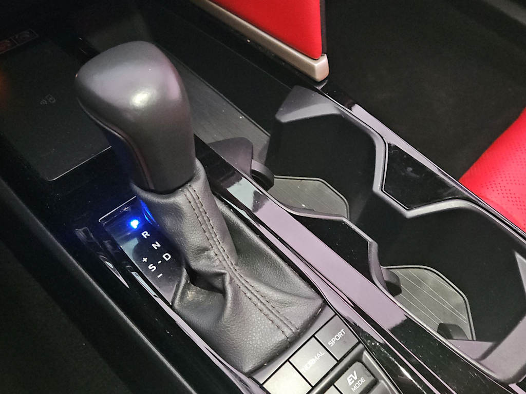 Thumbnail: 2025 Toyota Camry - 16