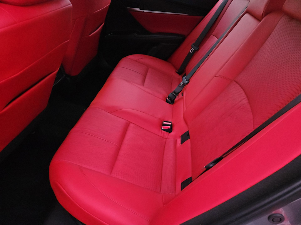 Thumbnail: 2025 Toyota Camry - 13