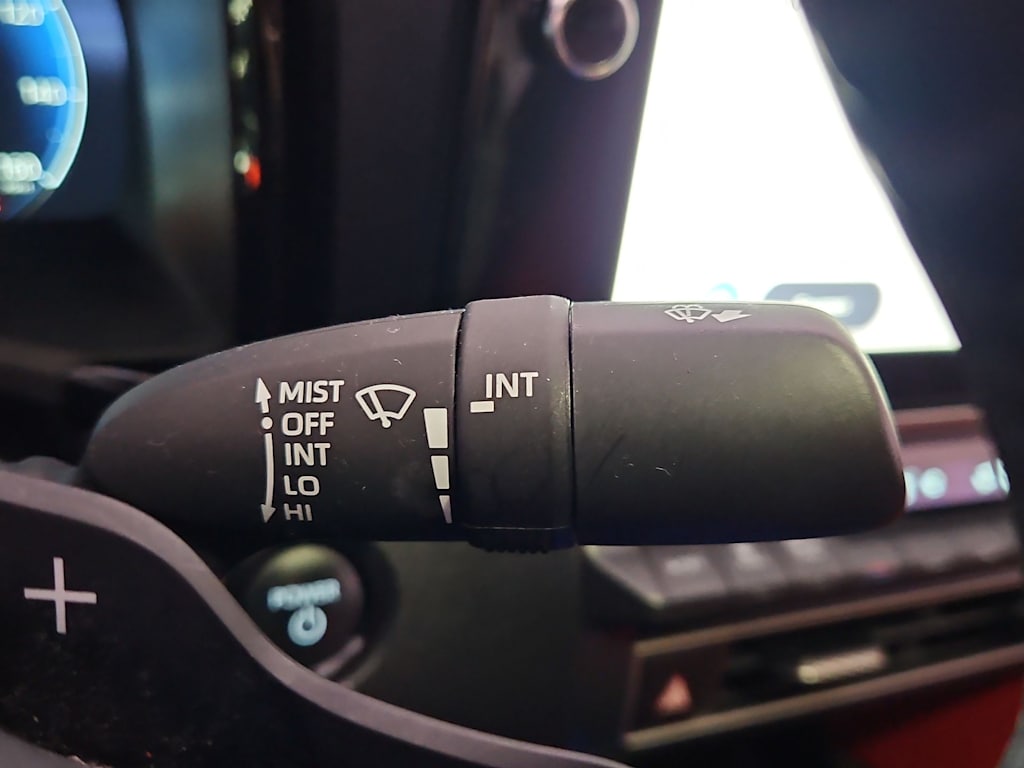 Thumbnail: 2025 Toyota Camry - 15