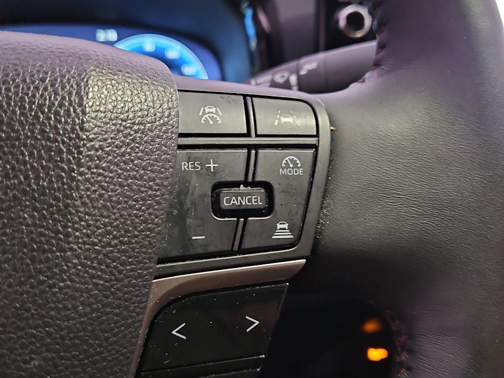 Thumbnail: 2025 Toyota Camry - 28