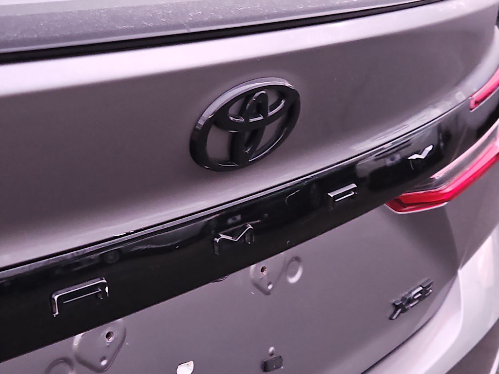 Thumbnail: 2025 Toyota Camry - 7