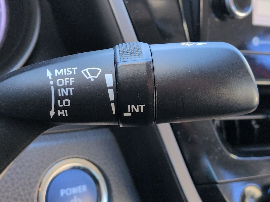 Thumbnail: 2022 Toyota Camry - 31