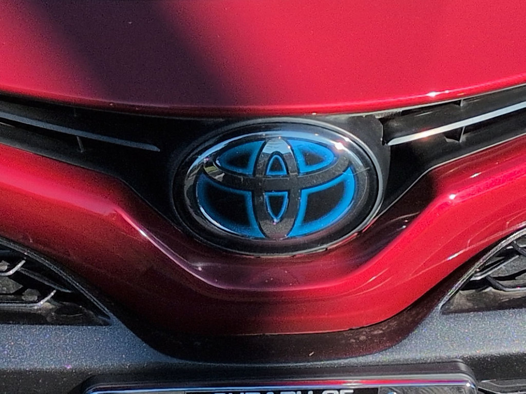 Thumbnail: 2022 Toyota Camry - 24