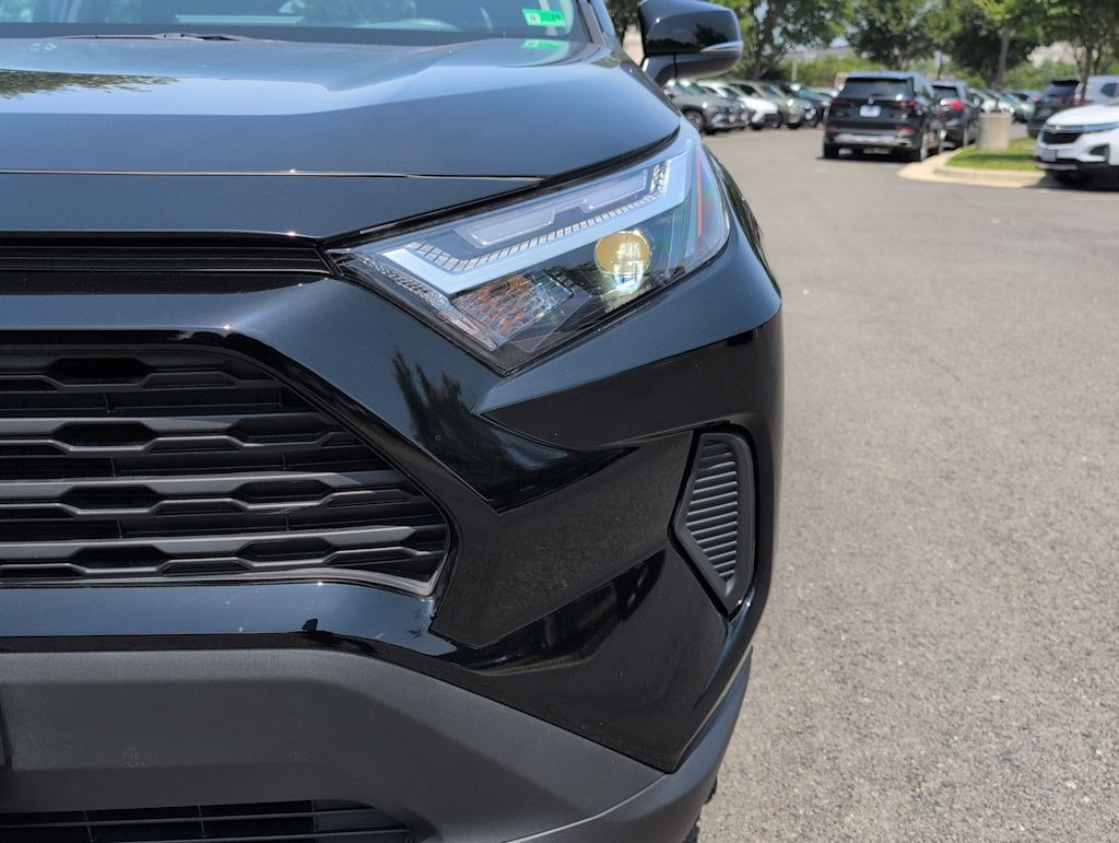 Thumbnail: 2023 Toyota RAV4 - 24