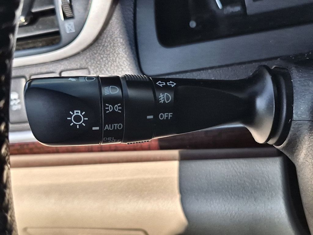 Thumbnail: 2014 Toyota Camry - 28