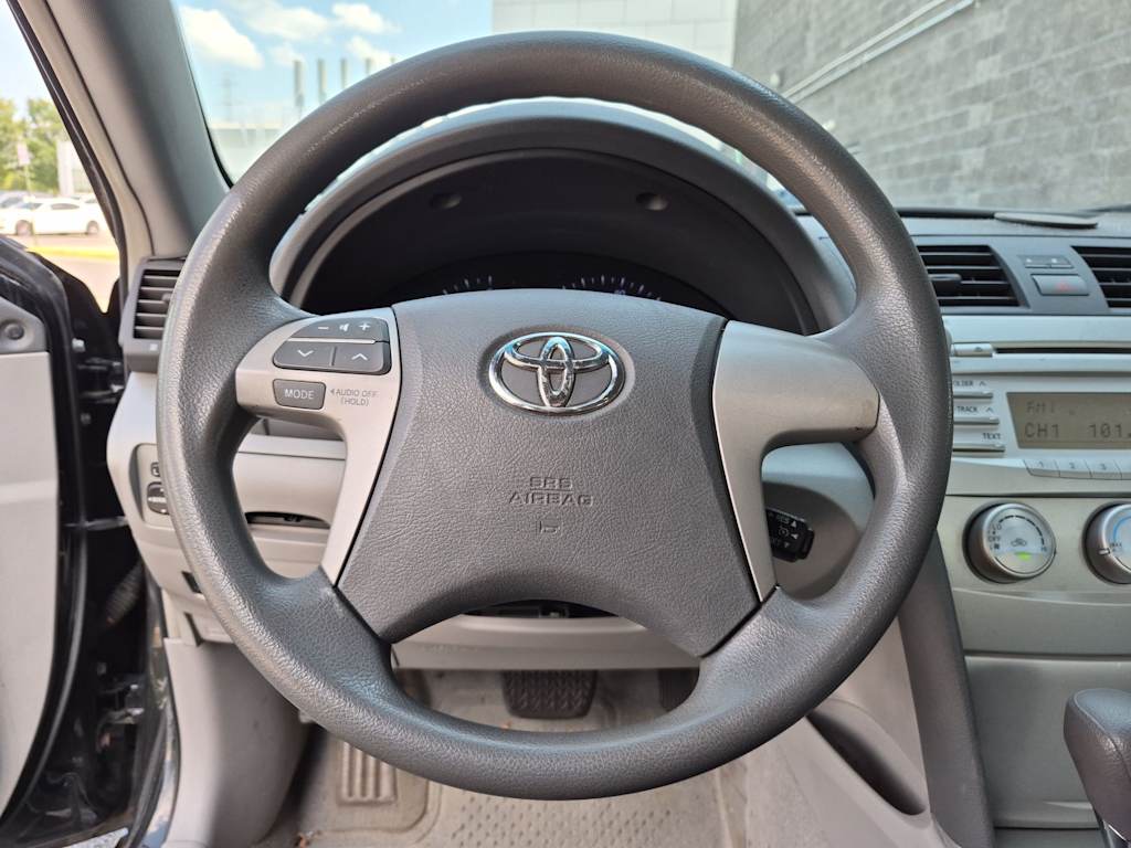 Thumbnail: 2011 Toyota Camry - 12