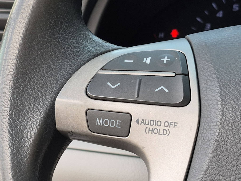 Thumbnail: 2011 Toyota Camry - 26