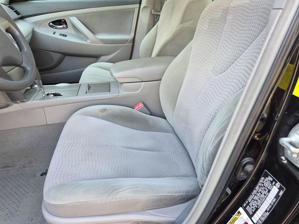 Thumbnail: 2011 Toyota Camry - 9