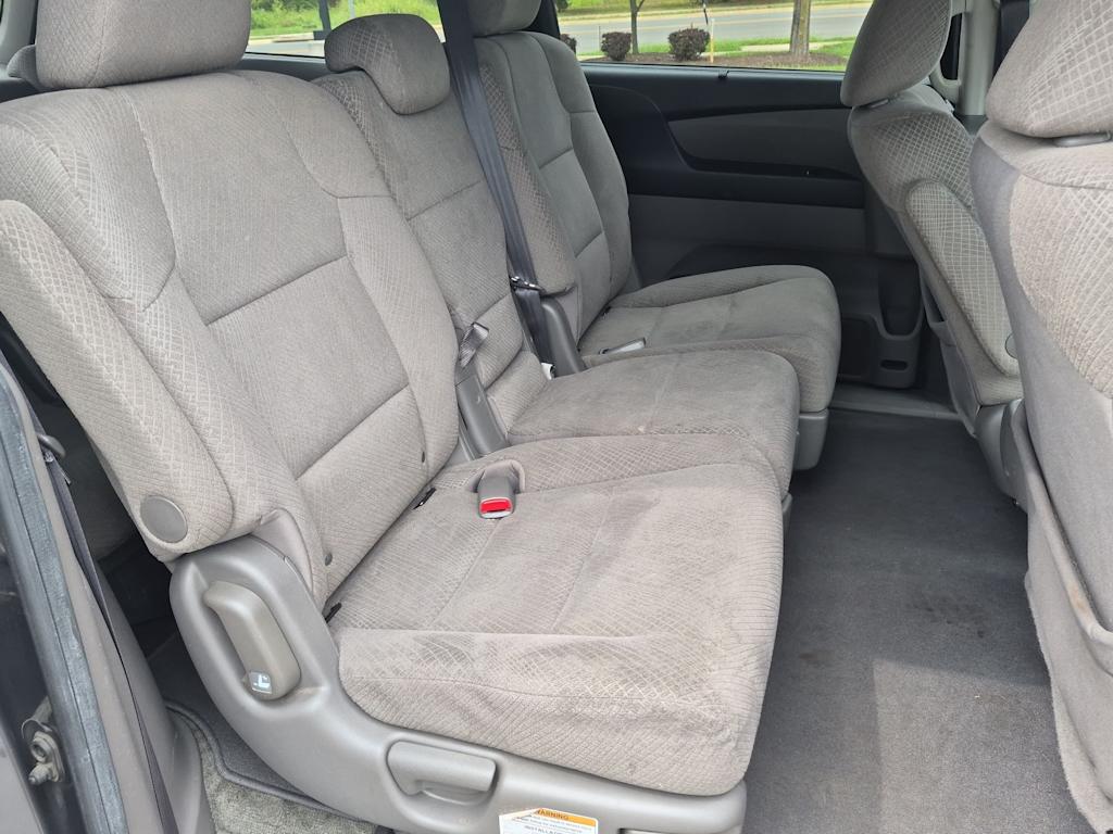 Thumbnail: 2015 Honda Odyssey - 25
