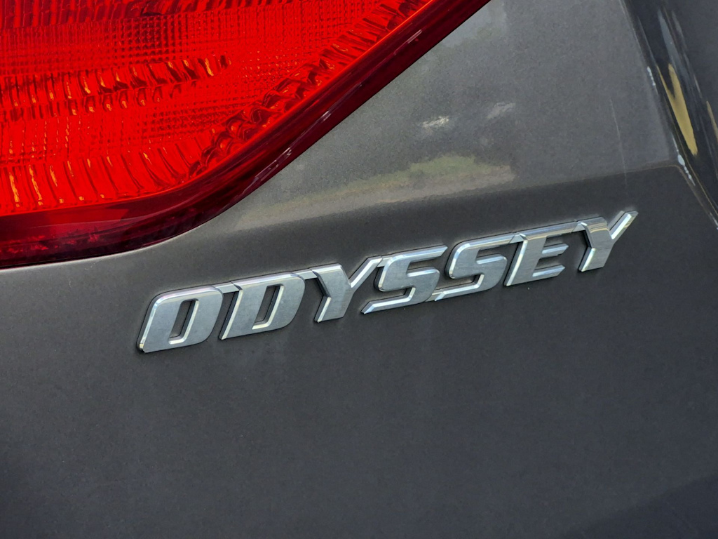 Thumbnail: 2011 Honda Odyssey - 22