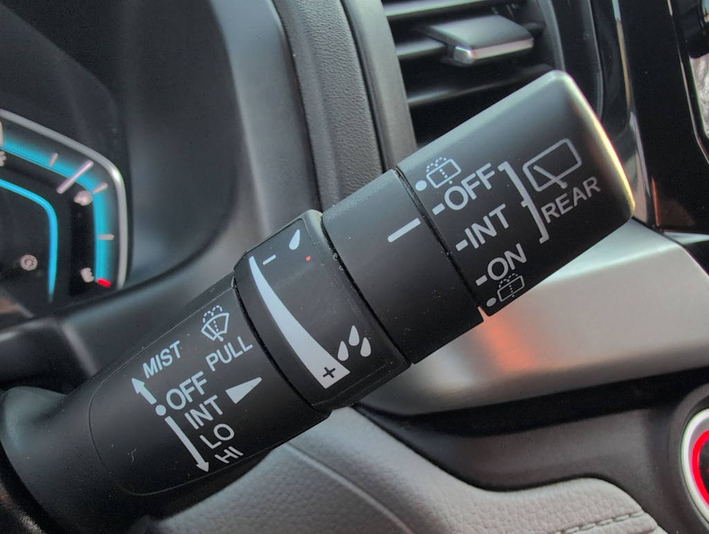 Thumbnail: 2019 Honda Odyssey - 16