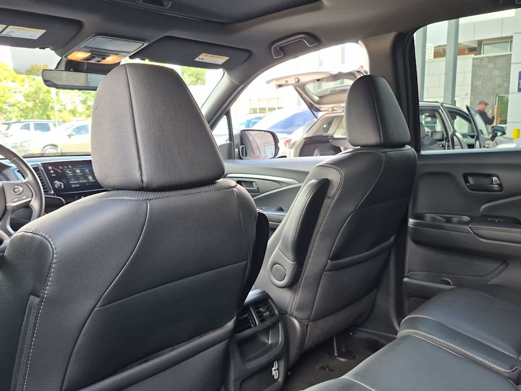 Thumbnail: 2023 Honda Passport - 12