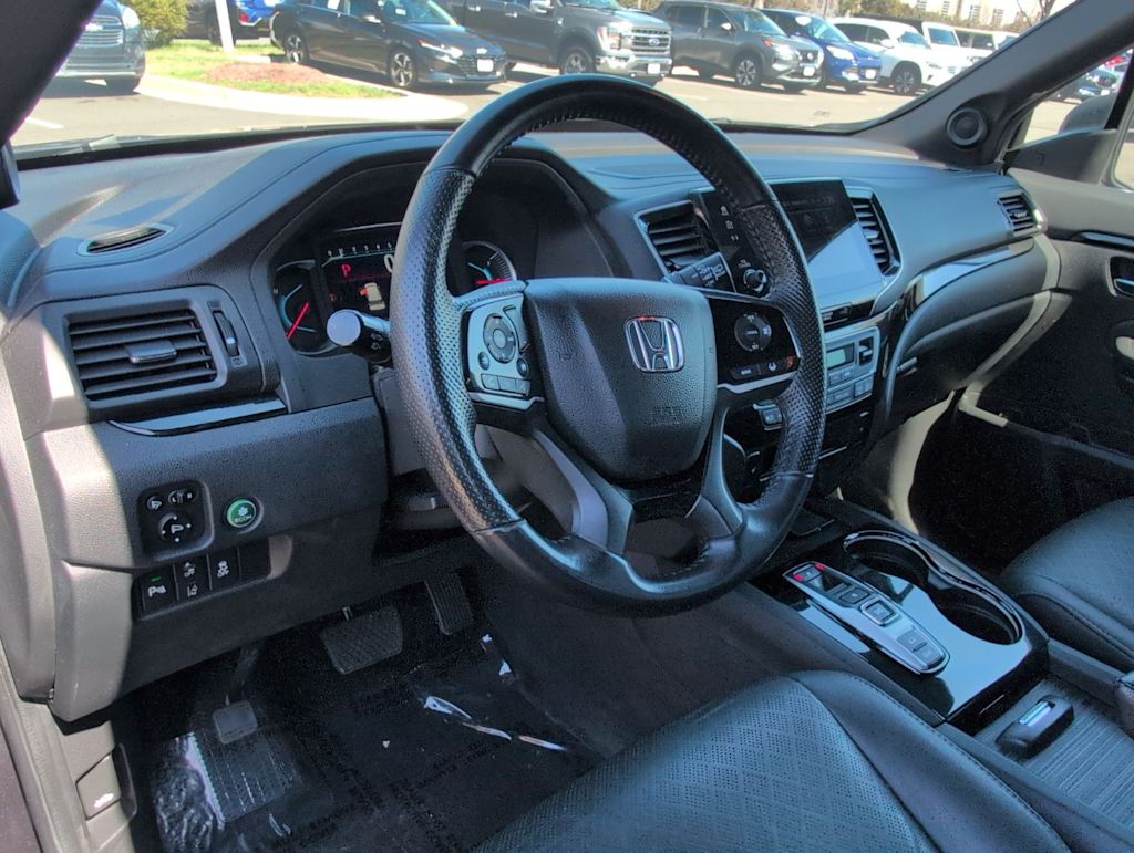 Thumbnail: 2020 Honda Passport - 2