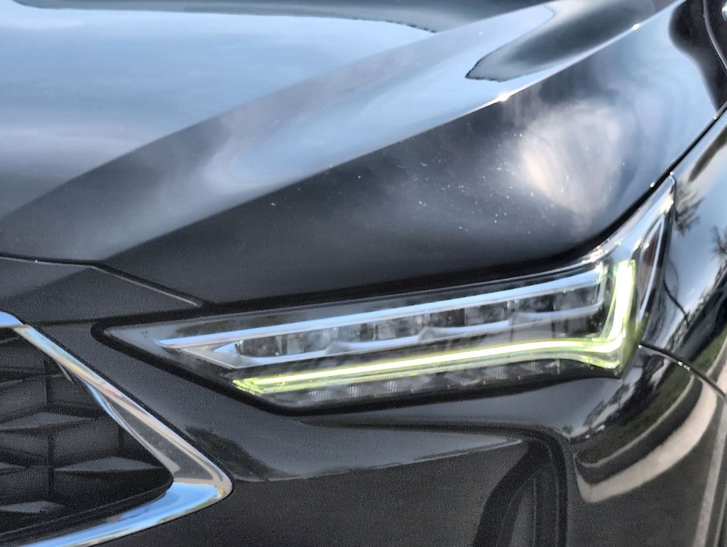 Thumbnail: 2023 Acura MDX - 24