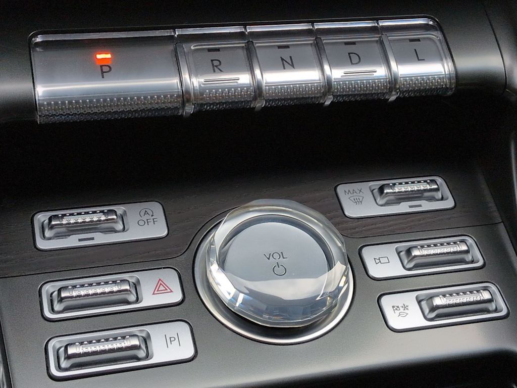 Thumbnail: 2024 Lincoln Nautilus - 35