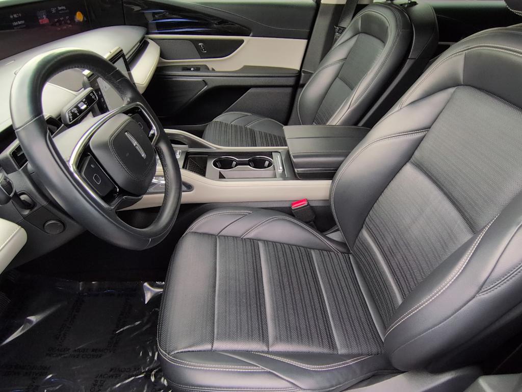 Thumbnail: 2024 Lincoln Nautilus - 10