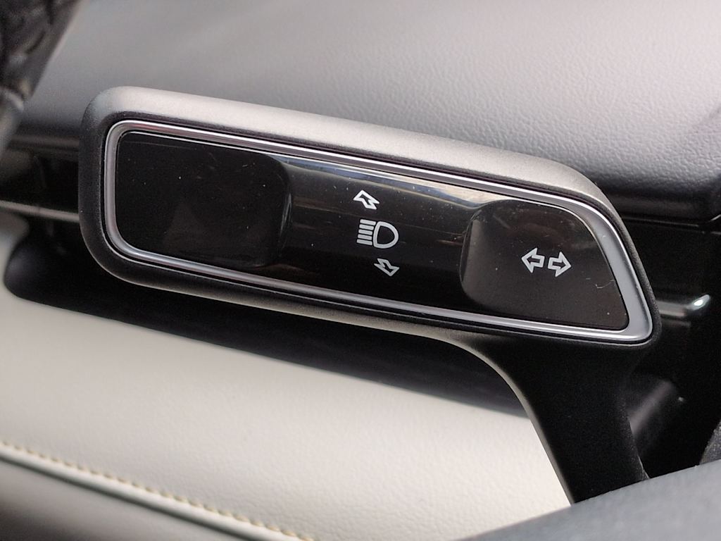 Thumbnail: 2024 Lincoln Nautilus - 31