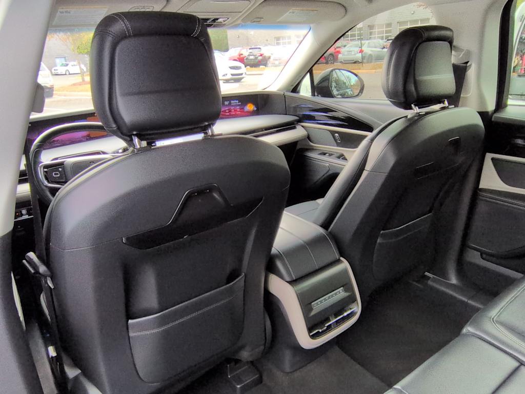 Thumbnail: 2024 Lincoln Nautilus - 12