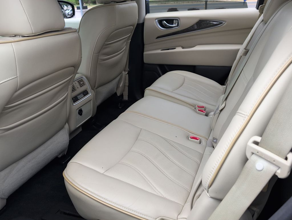 Thumbnail: 2015 INFINITI QX60 - 26