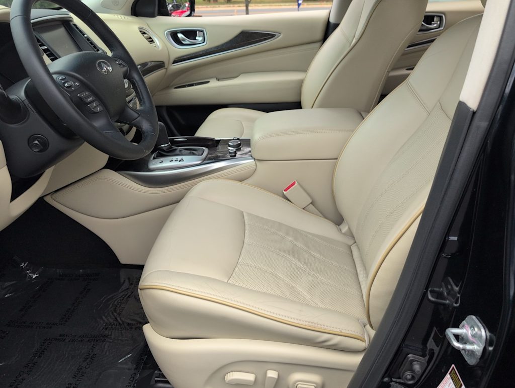 Thumbnail: 2015 INFINITI QX60 - 10