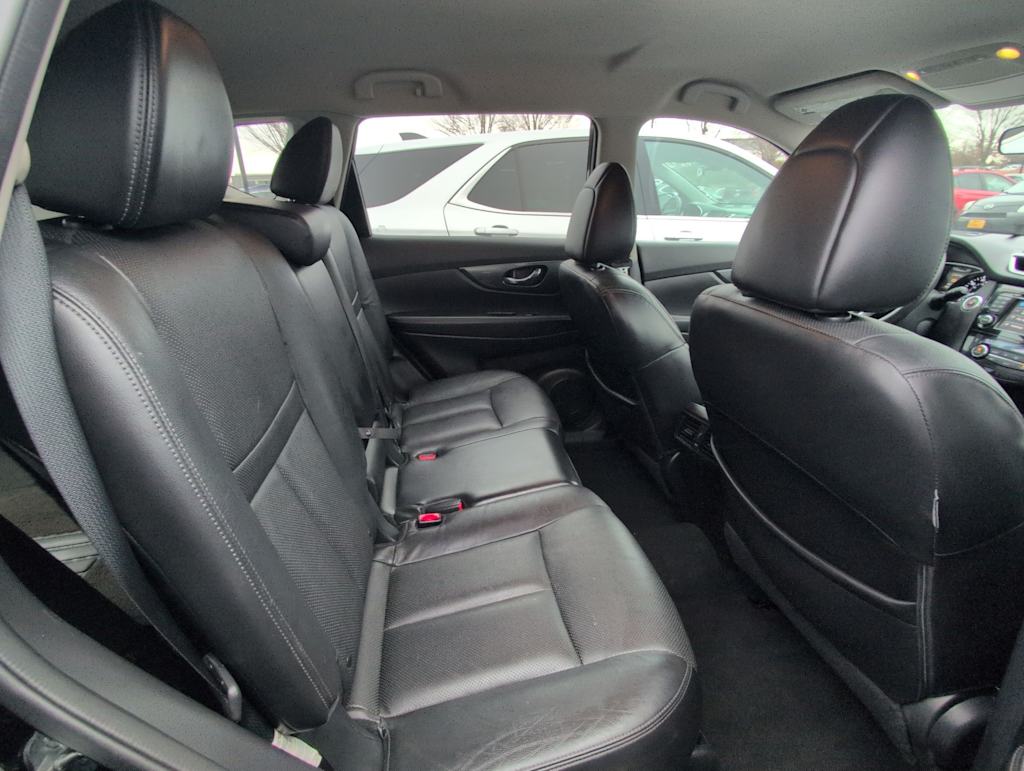 Thumbnail: 2015 Nissan Rogue - 28