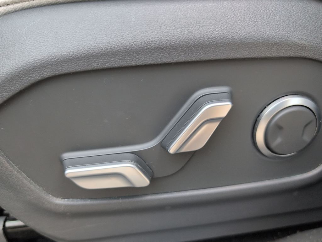 Thumbnail: 2025 Hyundai Santa Fe - 23