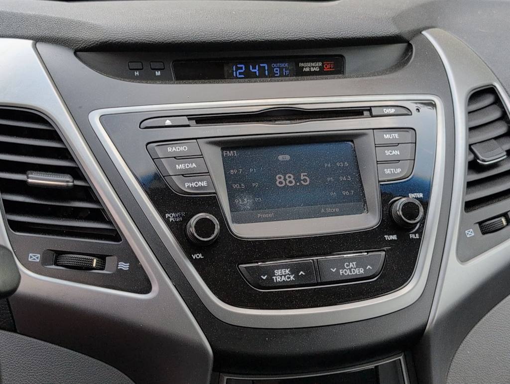 Thumbnail: 2016 Hyundai Elantra - 15
