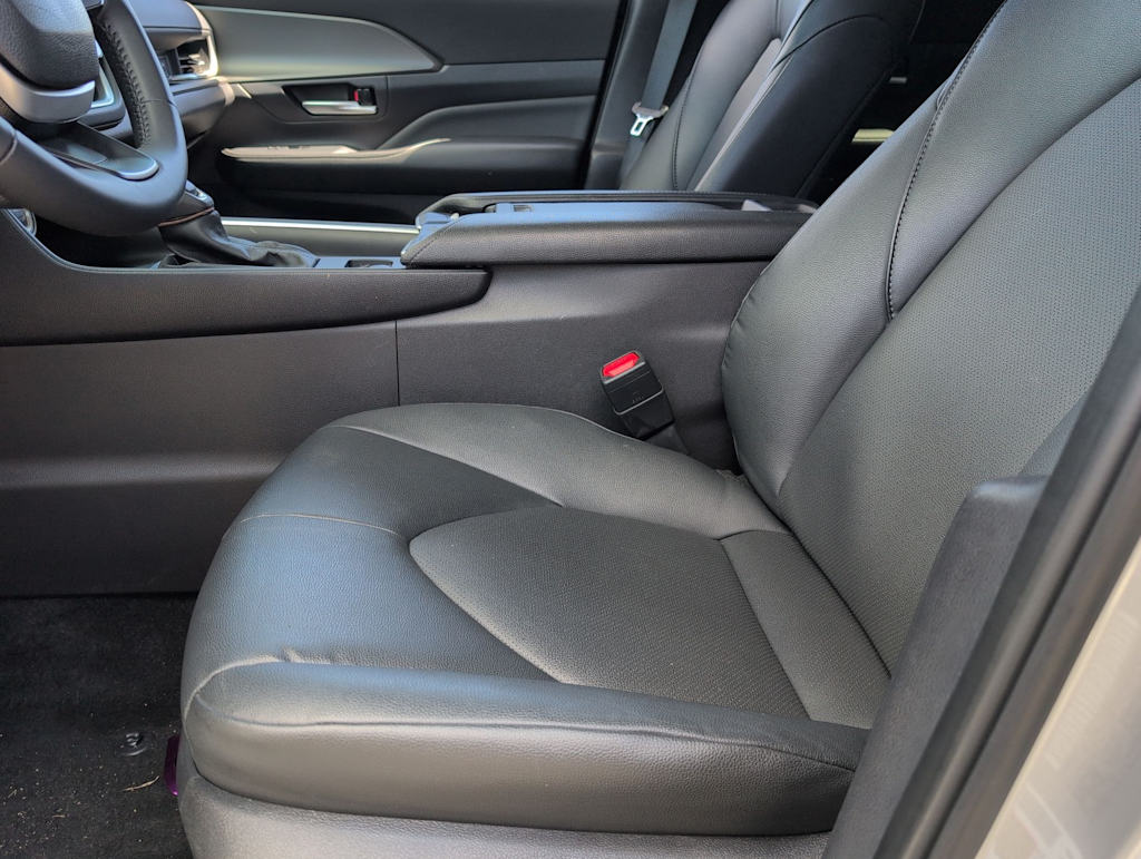 Thumbnail: 2025 Toyota Grand Highlander - 10