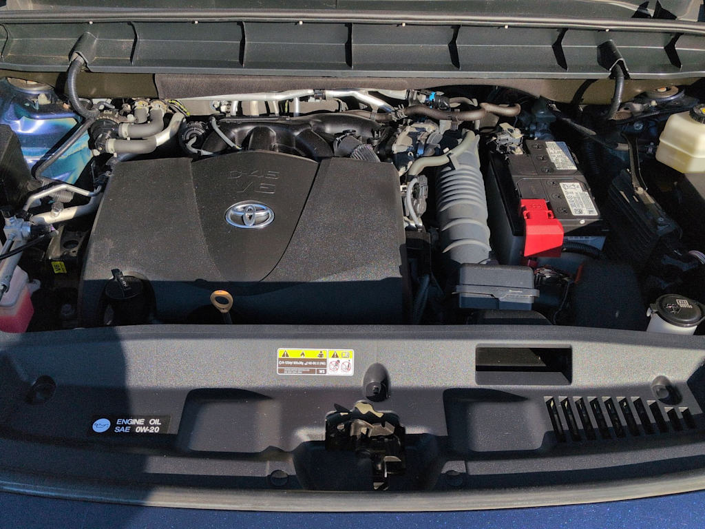 Thumbnail: 2021 Toyota Highlander - 9