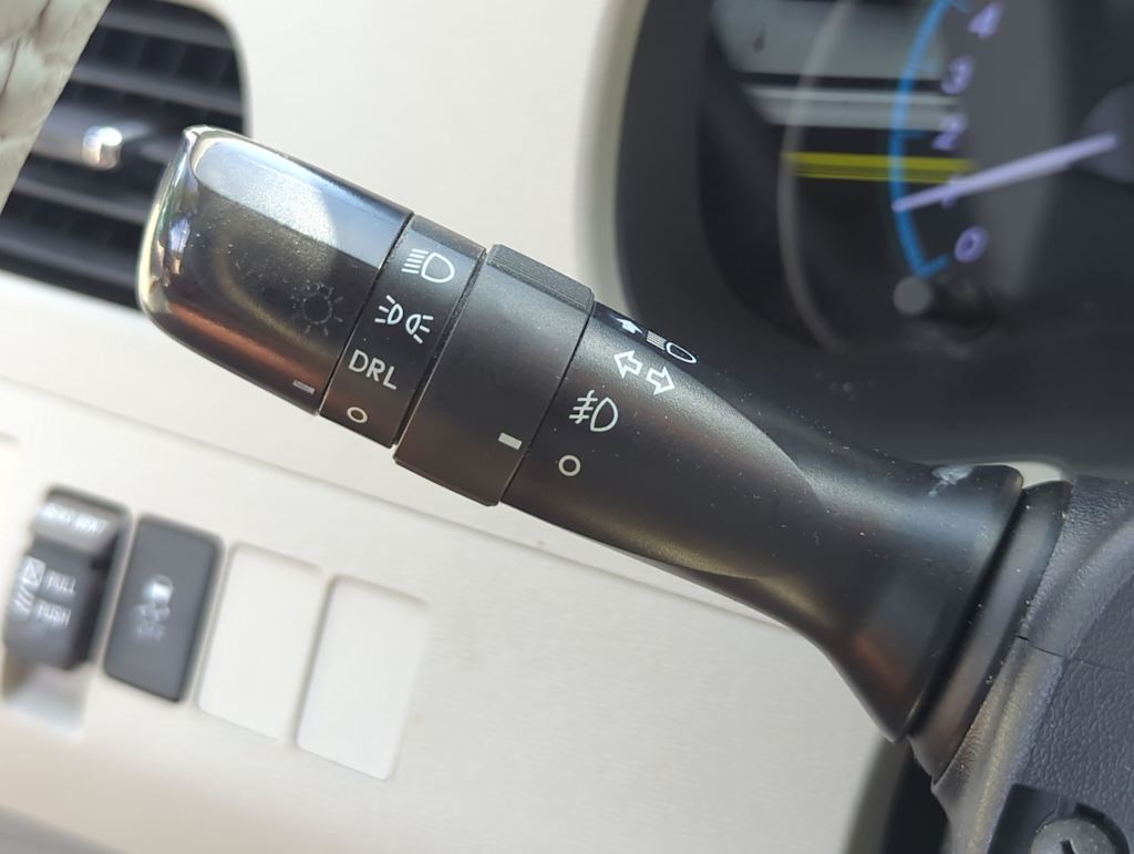 Thumbnail: 2011 Toyota Sienna - 20