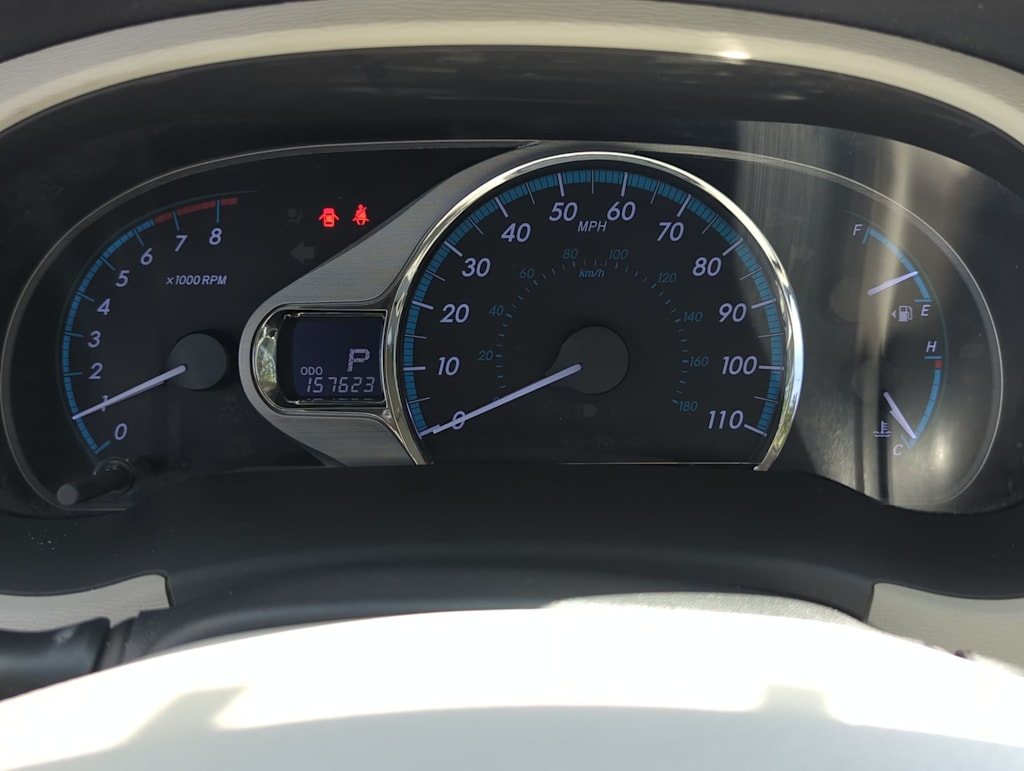 Thumbnail: 2011 Toyota Sienna - 10