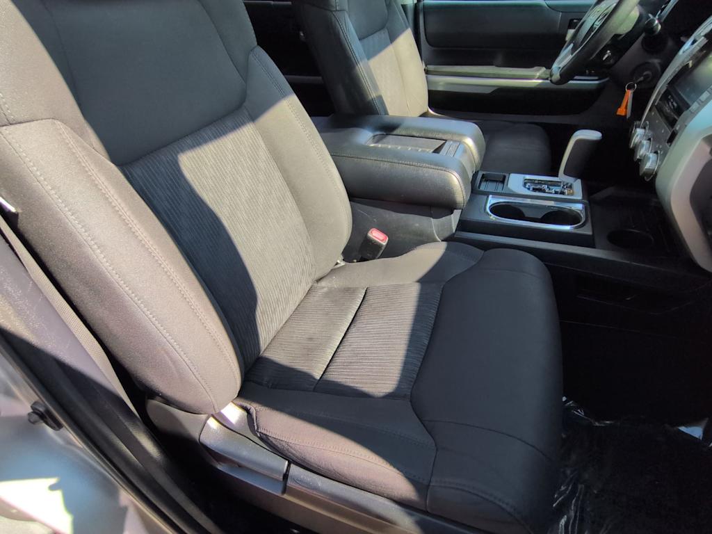 Thumbnail: 2020 Toyota Tundra - 29