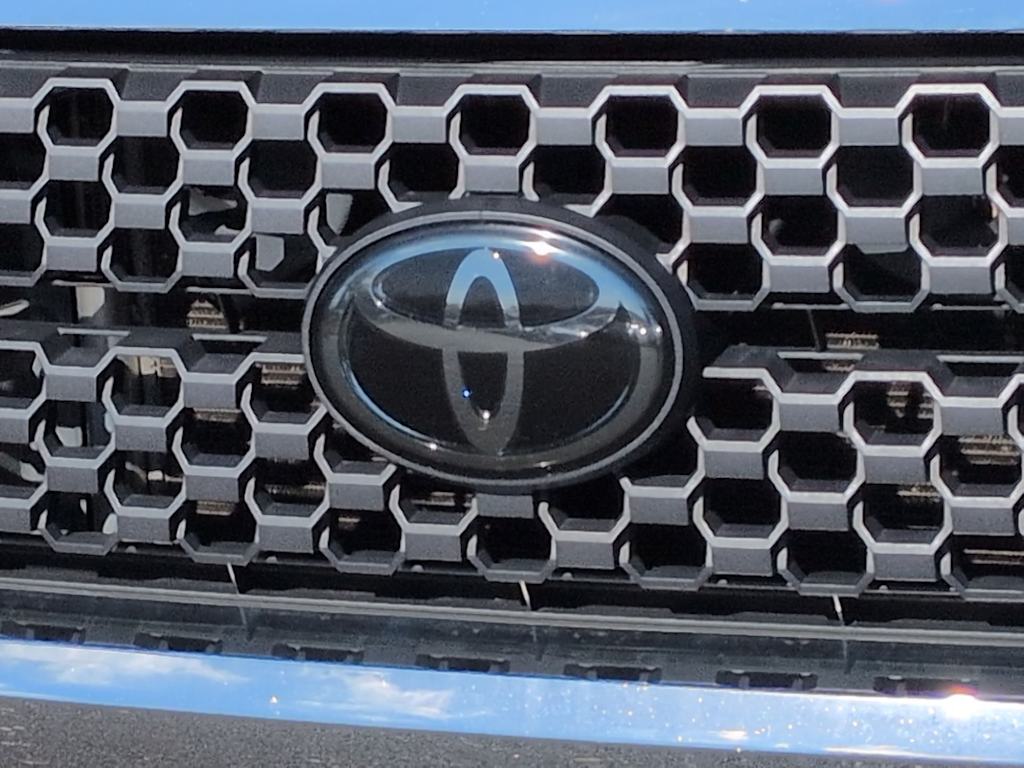 Thumbnail: 2020 Toyota Tundra - 7