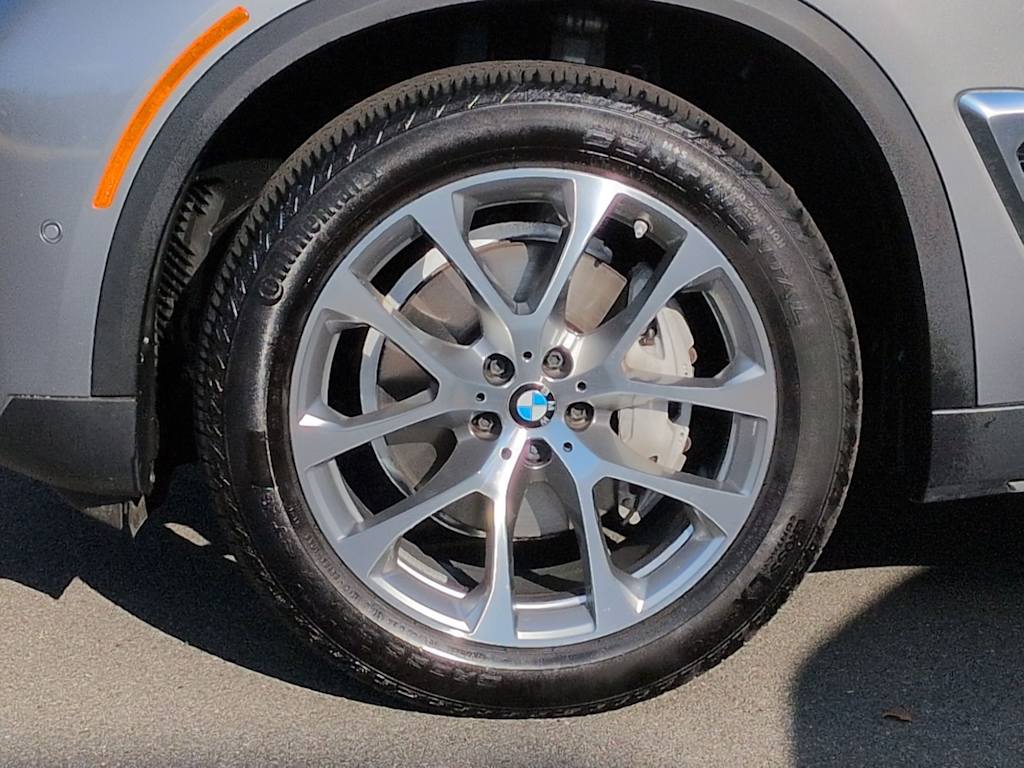 Thumbnail: 2024 BMW X5 - 8